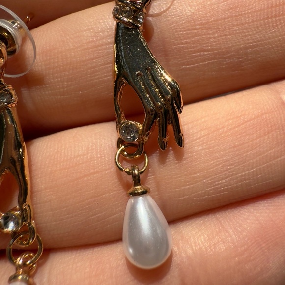 Victorian Golden Hand Baroque Pearl Drop Earrings - Picture 6 of 8